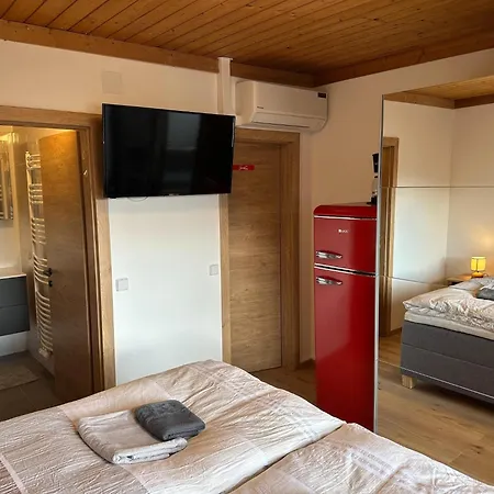 Double In Near Slopes Apartment